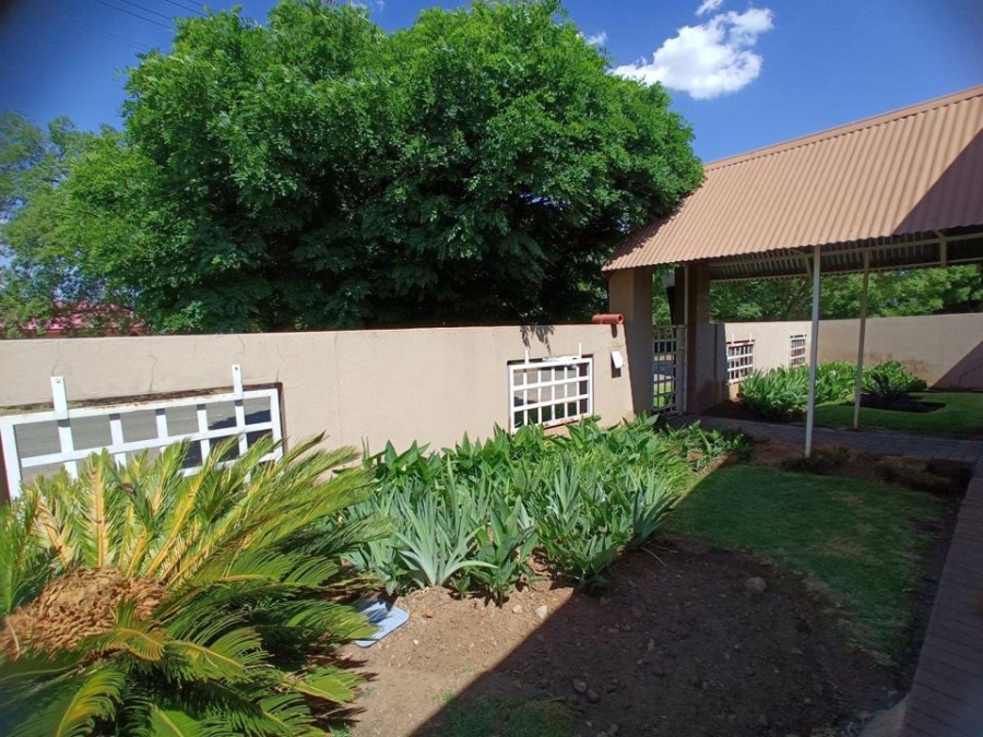 3 Bedroom Property for Sale in Potchefstroom Industrial North West